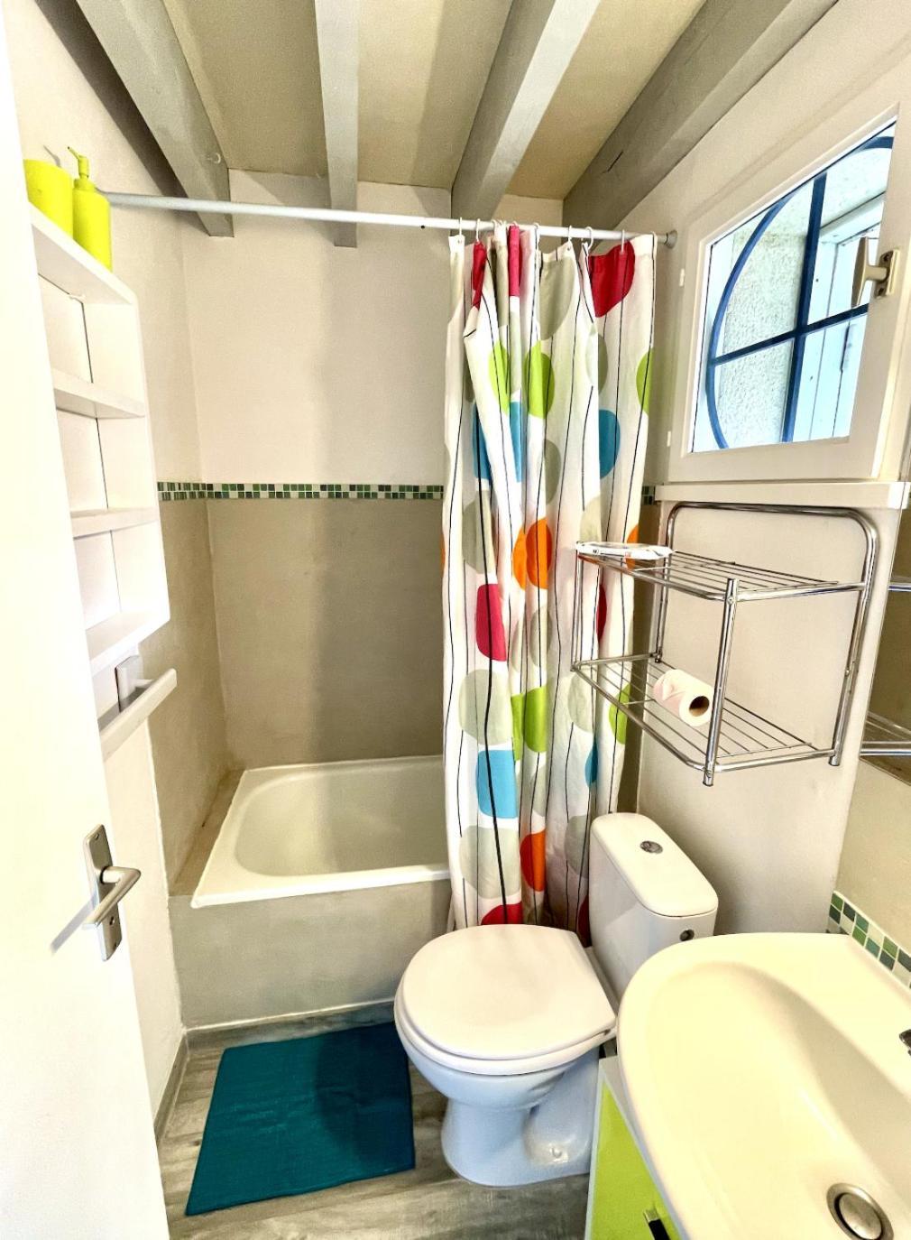 Jolie Petite Maison A 500m De La D'erdeven Hébergement de vacances Erdeven
